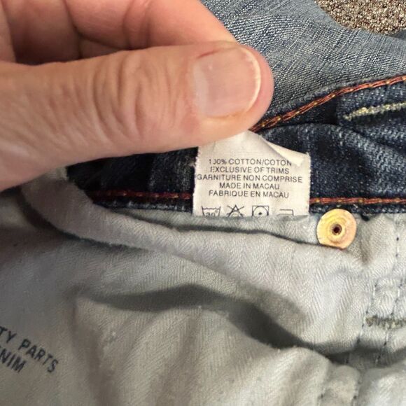 Silver Martin Fit Blue Wash Distressed Faded Relaxed Straight Leg Jeans 44X34 - Picture 10 of 15